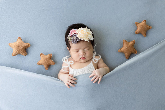 Debunking Common Breastfeeding Myths: What Every New Mom Should Know.