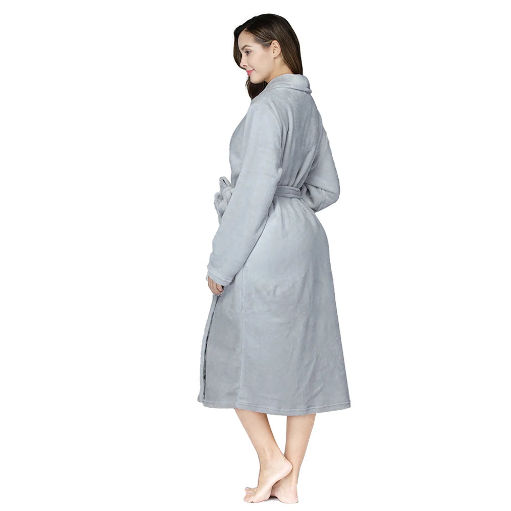 Bathrobe long-sleeved