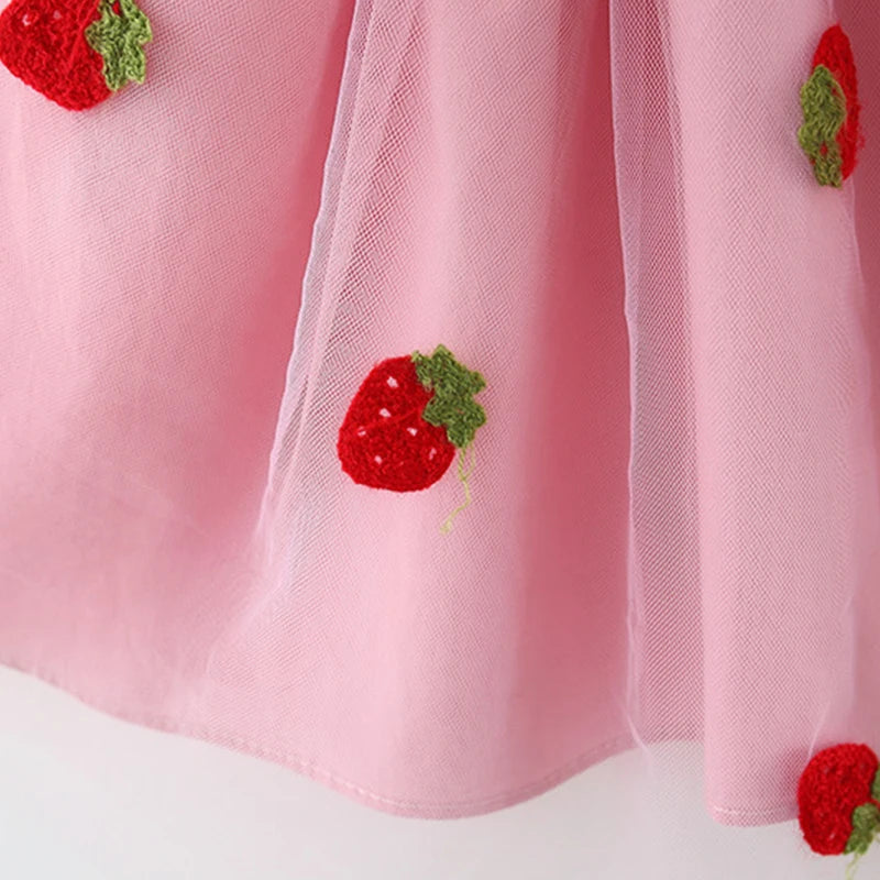 Summer flying sleeves top with embroidery