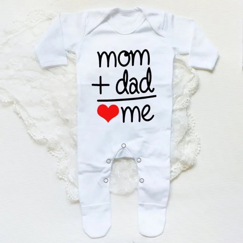 MOM+DAD=ME Print Baby Sleepsuit Long Sleeve Round Neck Infant Bodysuit Newborn Shower Gifts Boy Girl Cute Infant Sleepsuit