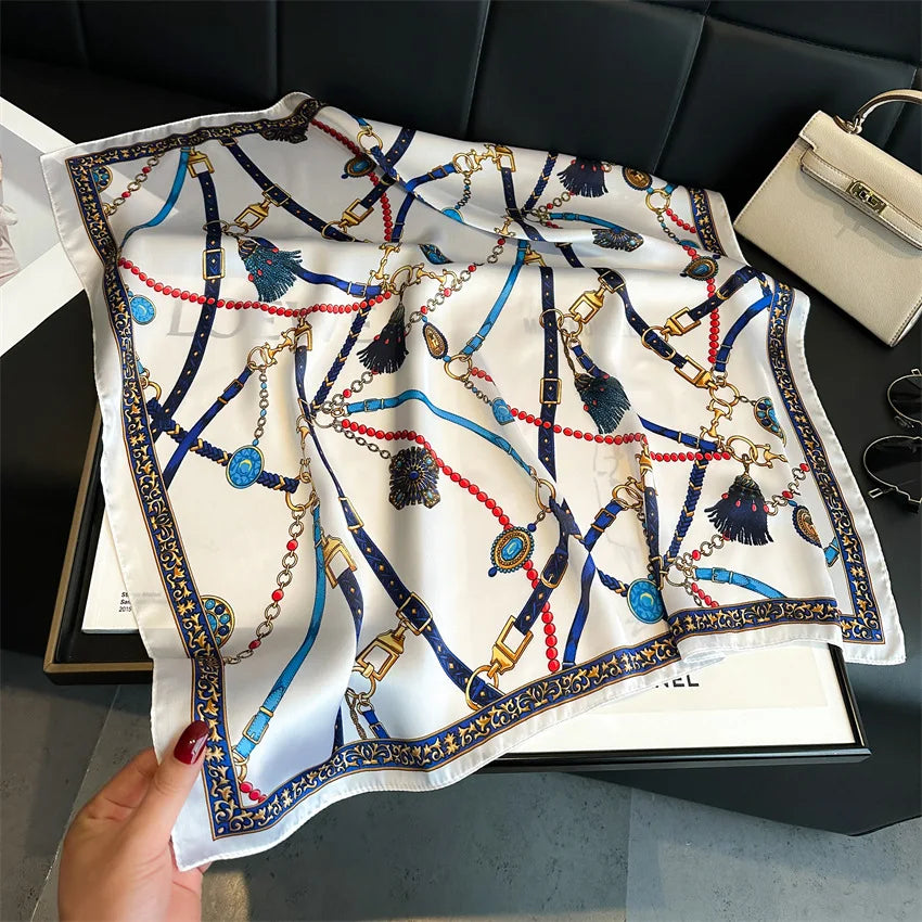 Chain Print Small Square70x70cm