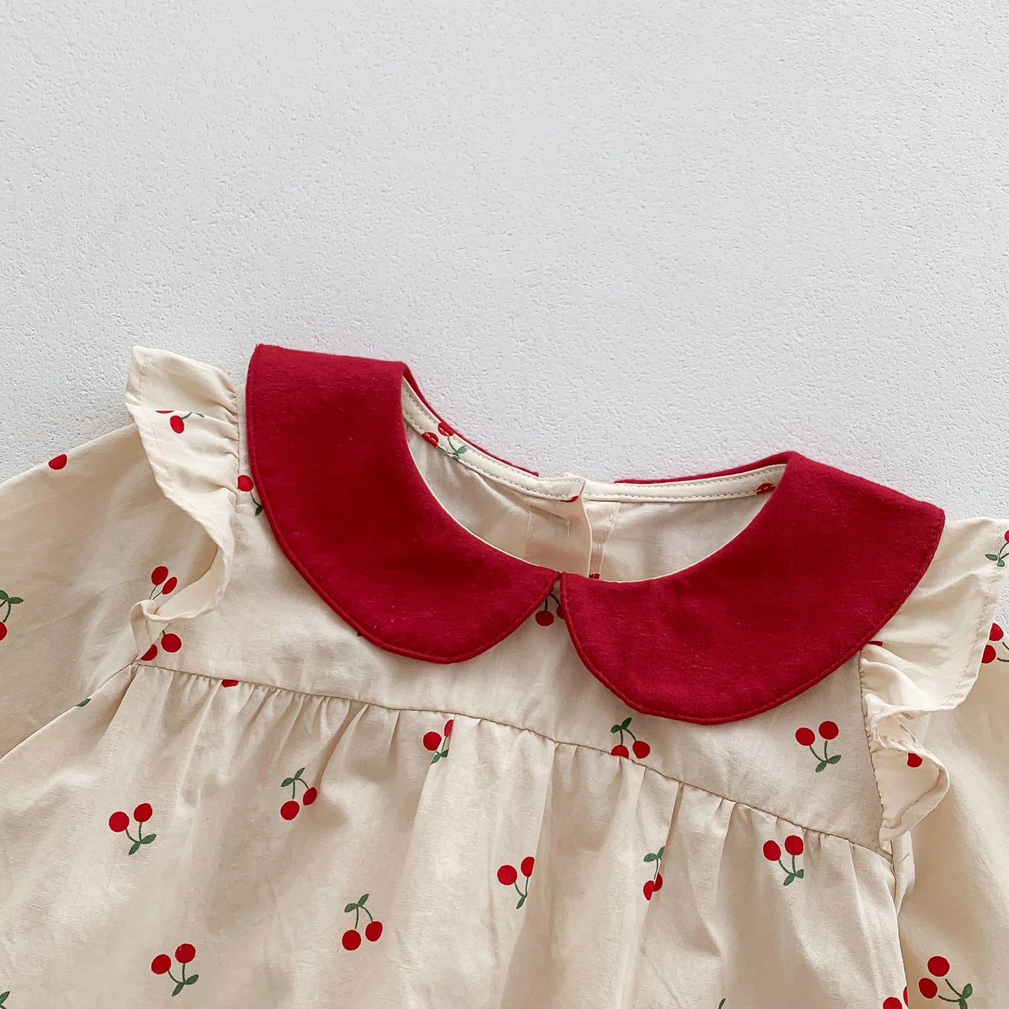 New 2024 Autumn Baby Clothes Sweet Cherry Printed Girls Bodysuit Newborn Peter Pan Collar Princess Clothing Toddler One Piece